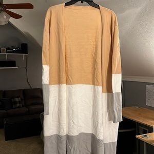Long cardigan 🛍